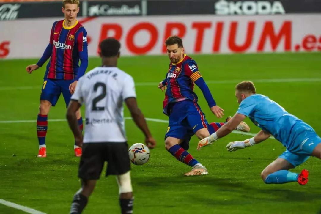 مشاهدةمباراةبرشلونةوريالمدريدبثمباشرعلىbeinspor