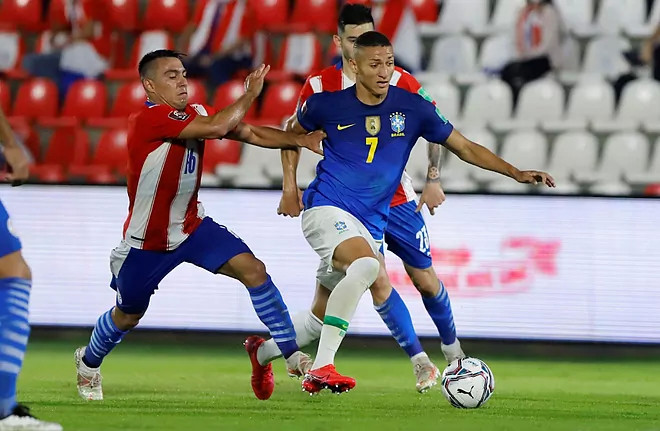 مباراة تشيلسي وليفربولمواجهة نارية في الدوري الإنجليزي الممتاز مباراة تشيلسي وليفربولمواجهة نارية في الدوري الإنجليزي الممتاز