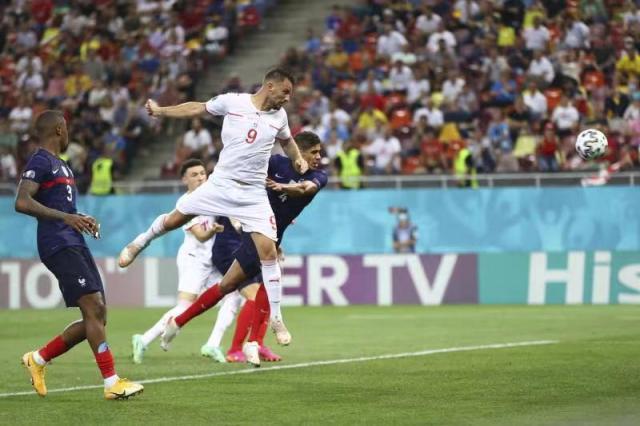 أخبارالصفقاتالجديدةللزمالكتعزيزاتقويةتحسمالمنافسةعلىالألقاب أخبارالصفقاتالجديدةللزمالكتعزيزاتقويةتحسمالمنافسةعلىالألقاب